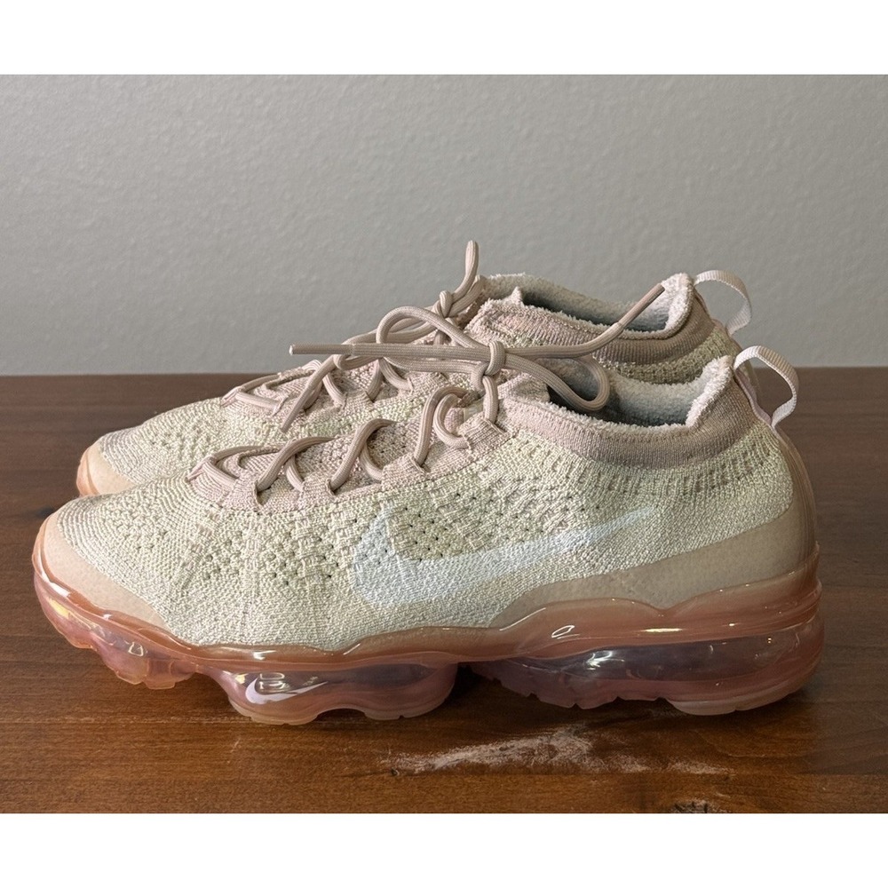 Nike Air VaporMax 2023 Flyknit Oatmeal Pearl Pink Women's US 9.5 dv6840-101